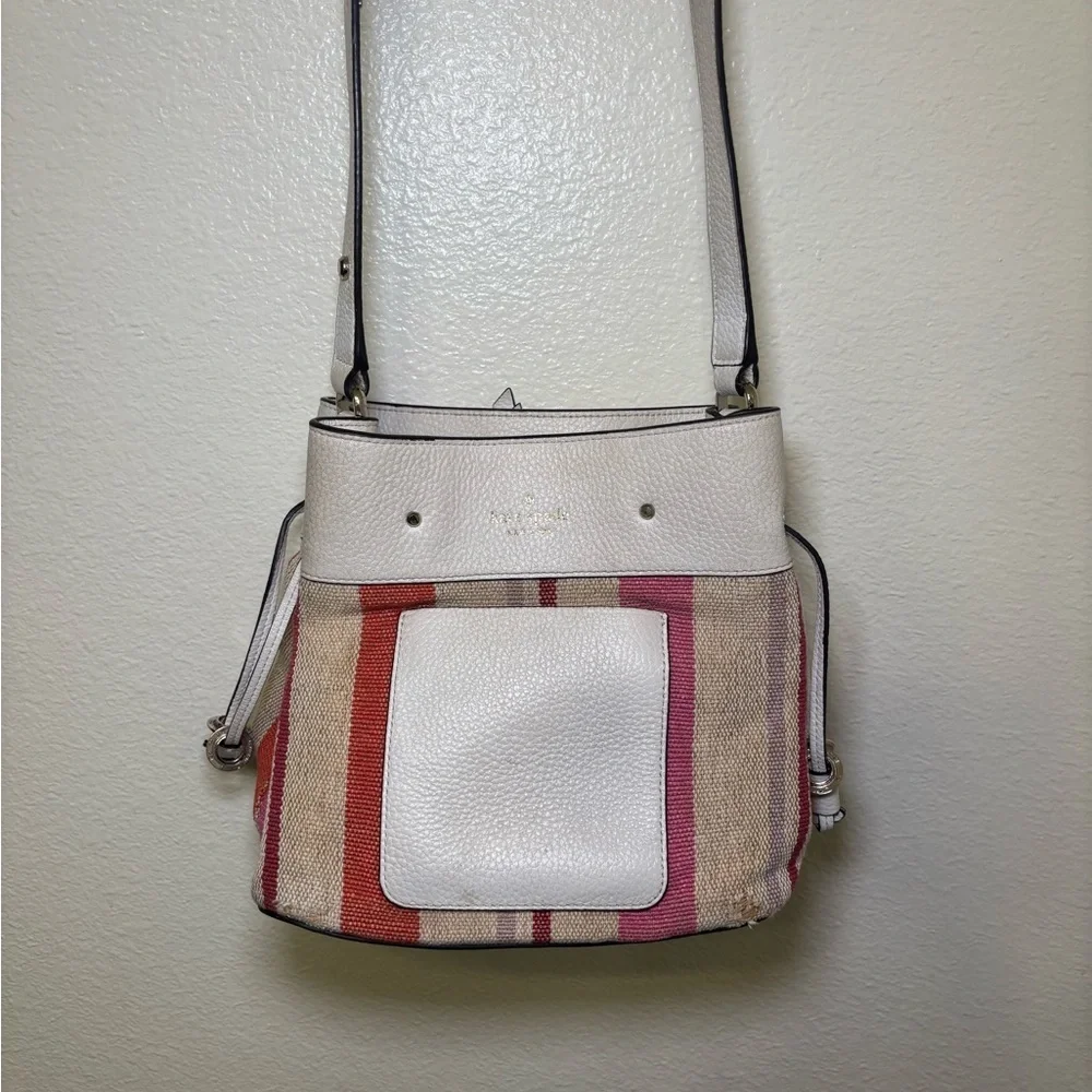 Kate Spade Multicolor Striped Shoulder Bag needs repair